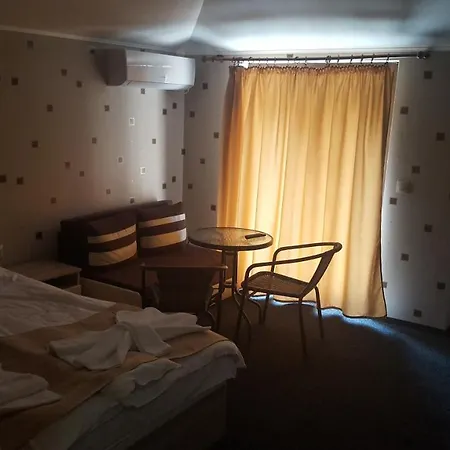 Sirakovata Kushta ספרבה בניה