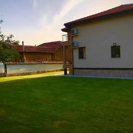 Vendégház Sirakovata Kushta *