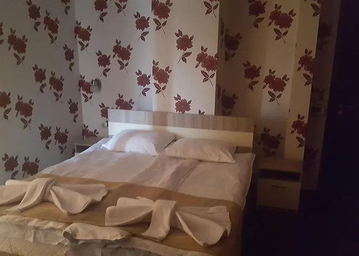 Sirakovata Kushta Sapareva Banja